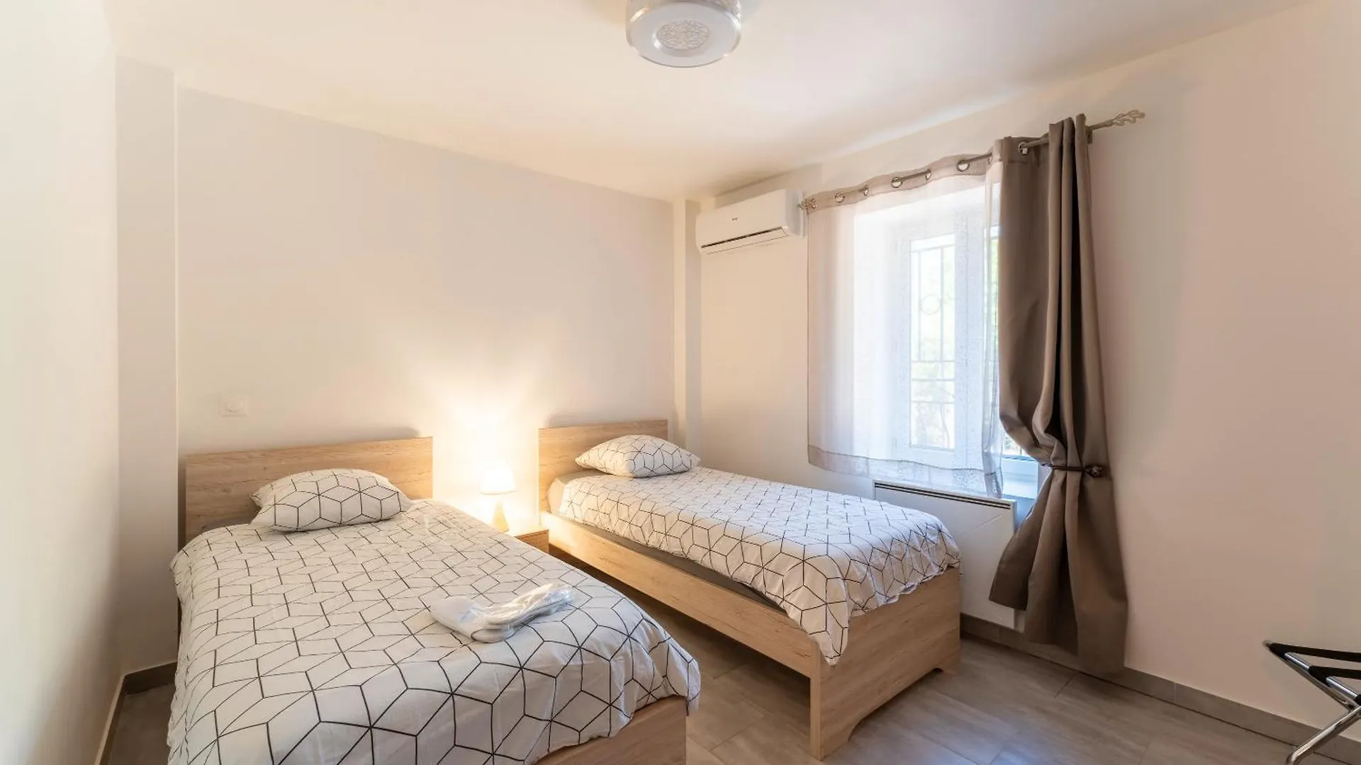 Maison En Campagne Avignon Vakantiehuis
